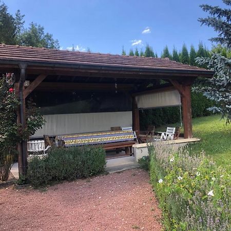 Maison/Gite Familial Dans Le Jura A 200M Du Lac Avec Piscine Privee Marigny  Eksteriør billede