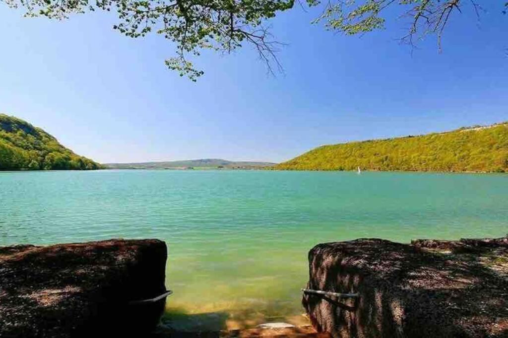 Maison/Gite Familial Dans Le Jura A 200M Du Lac Avec Piscine Privee Marigny  Eksteriør billede