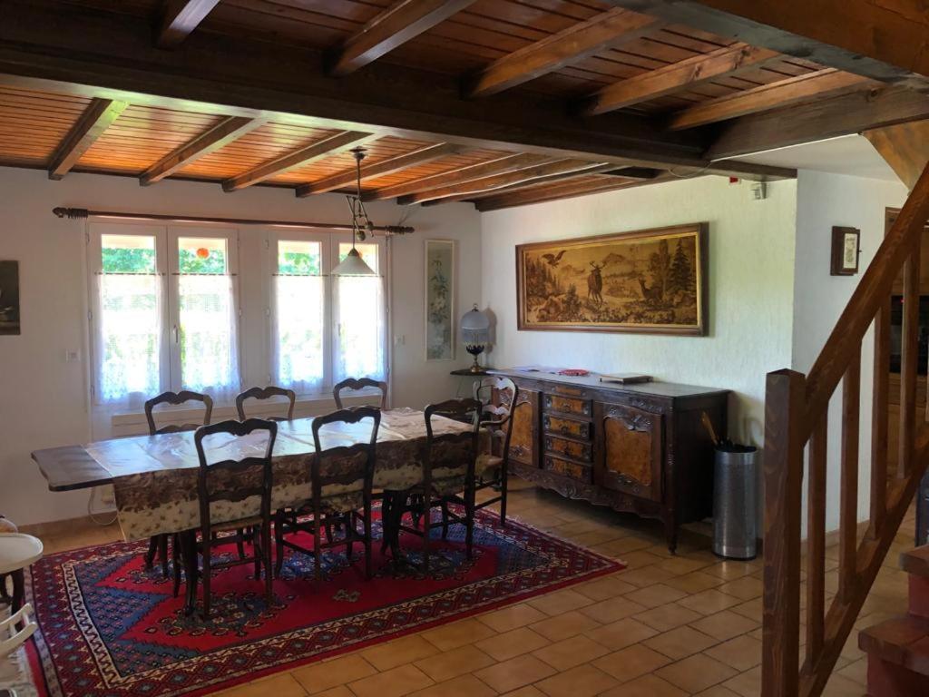 Maison/Gite Familial Dans Le Jura A 200M Du Lac Avec Piscine Privee Marigny  Eksteriør billede