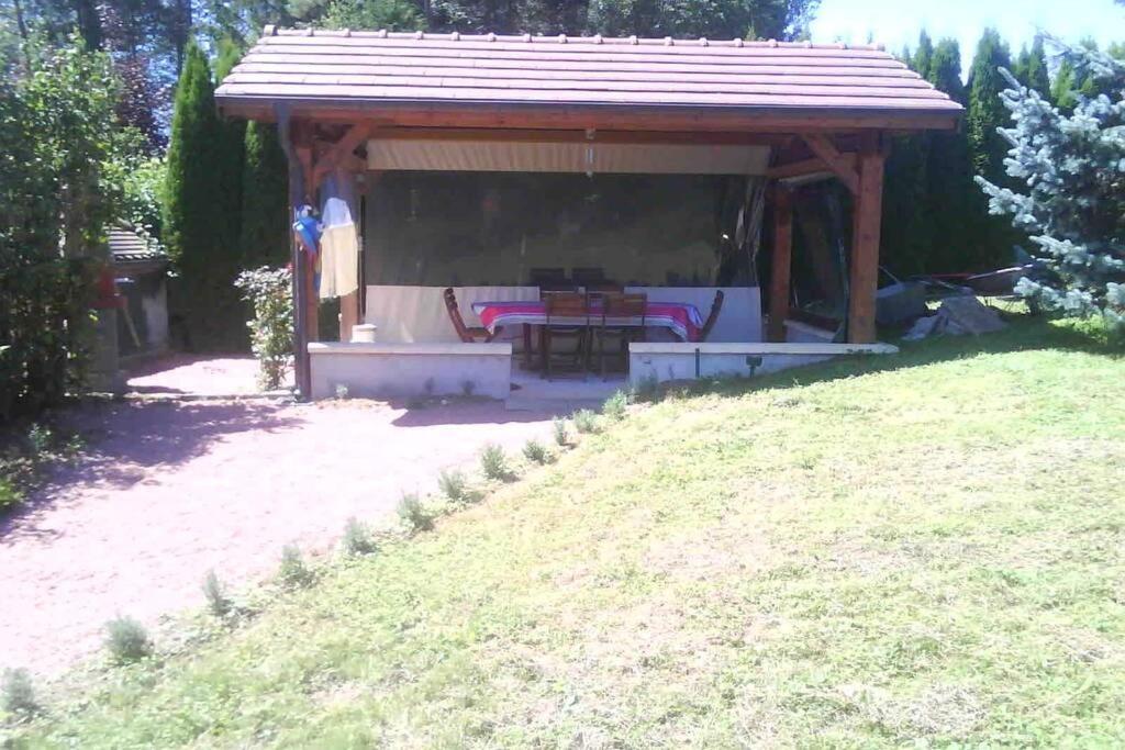 Maison/Gite Familial Dans Le Jura A 200M Du Lac Avec Piscine Privee Marigny  Eksteriør billede